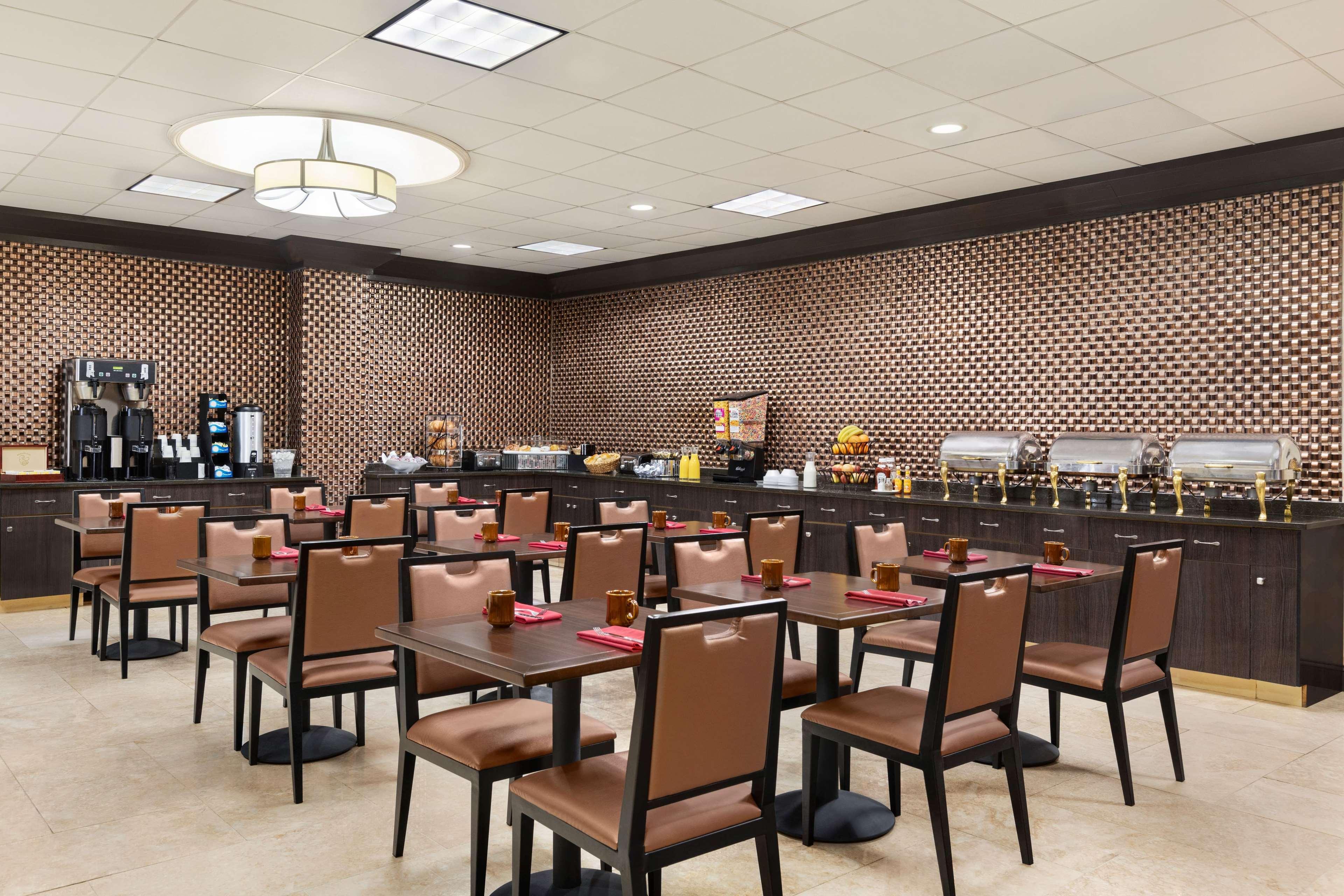 Wyndham Garden Totowa Hotell Eksteriør bilde